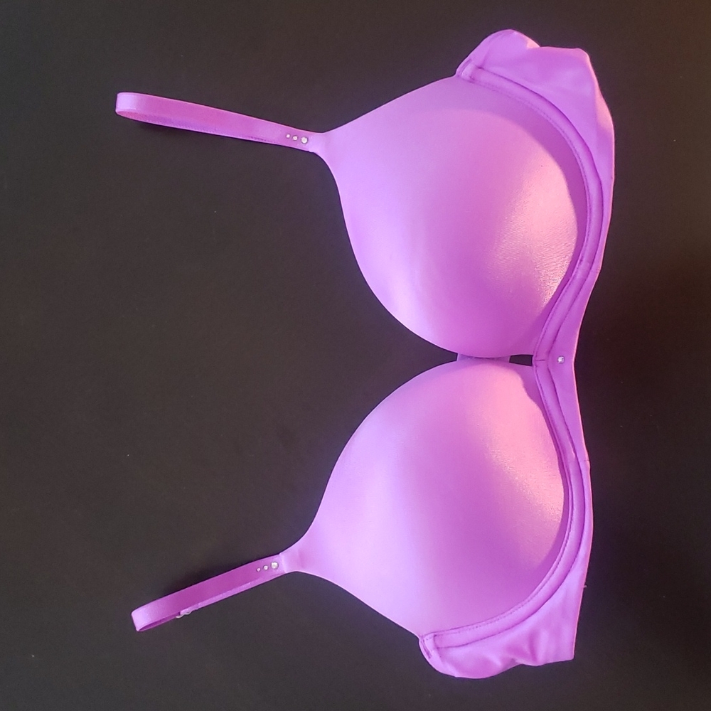 Victoria Secret Biofit Pushup Bra - 34C